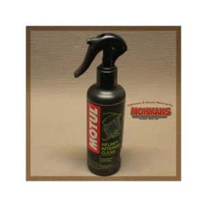 Motul spray limpiador interior cascos
